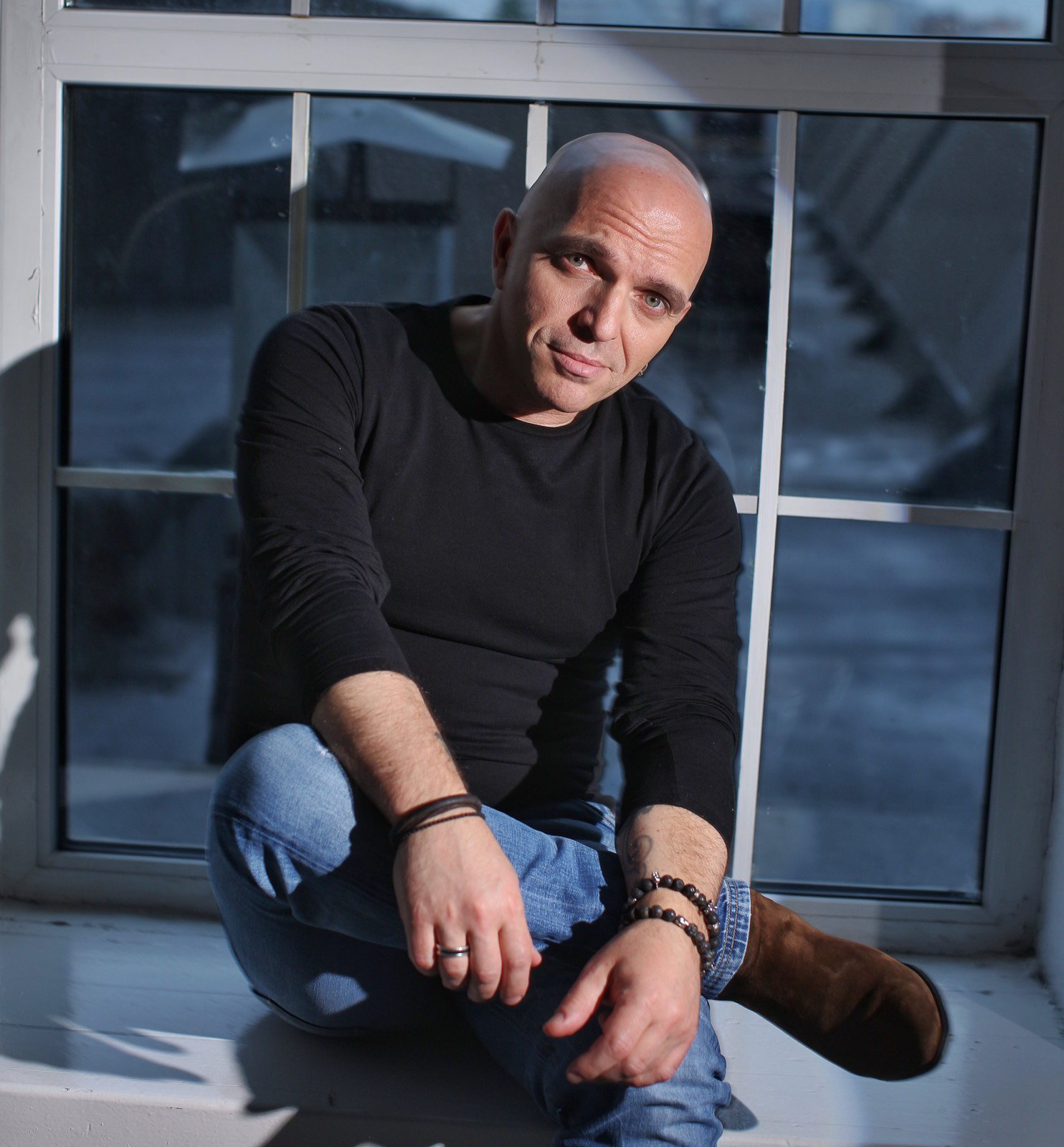 Александр Шоуа и группа «Непара»