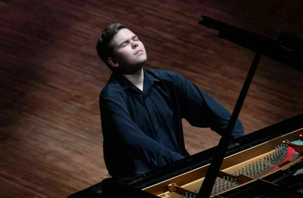 Бетховен. «Grand Sonata