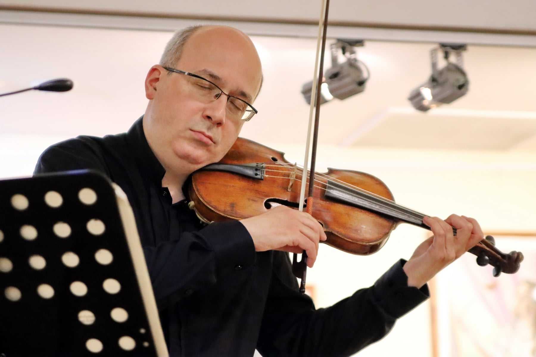 Сонаты Моцарта. А. Лундин, скрипка, М. Турпанов, ф-но