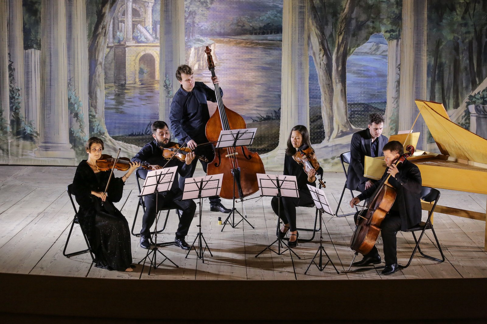 HighTime Orchestra. Вселенная Людовико Эйнауди при 1000 свечей