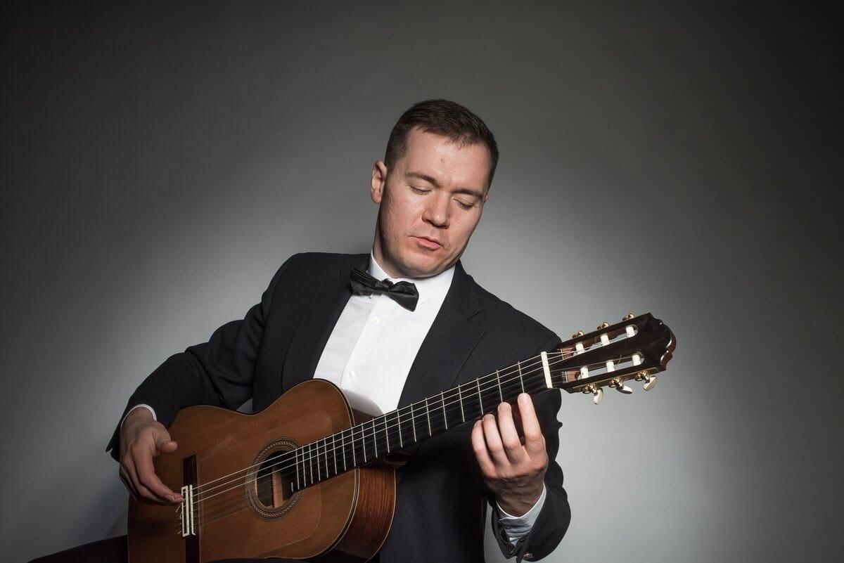 Дмитрий Мурин