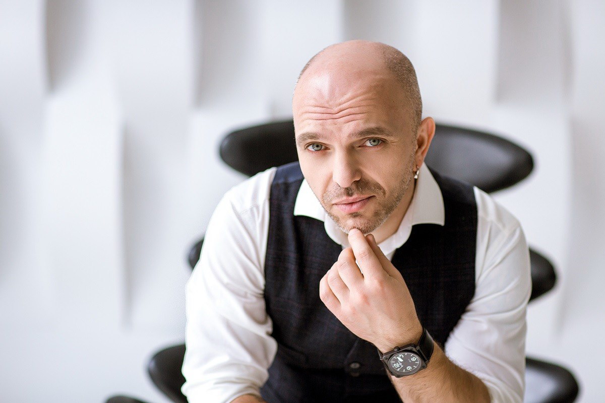 Александр Шоуа и группа «Непара»